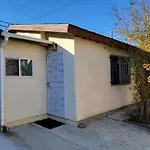 Beverlywood 2-Bedroom Suite - 5 Minutes To Rodeo Drive